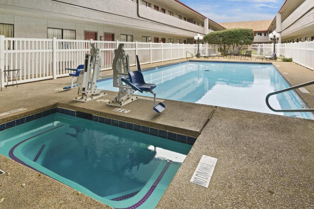 Irving Inn & Suites At Dfw Airport Luaran gambar