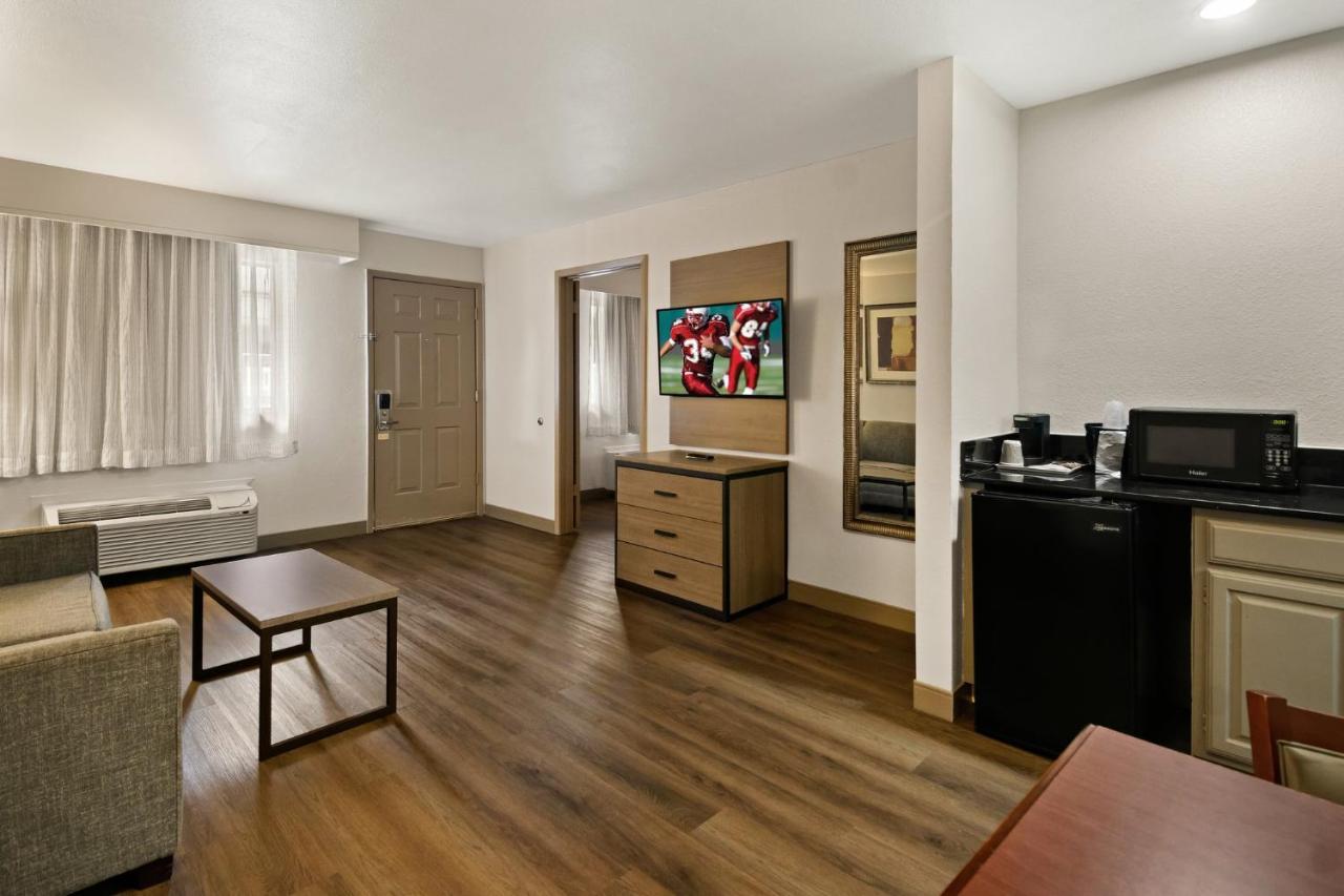 Irving Inn & Suites At Dfw Airport Luaran gambar