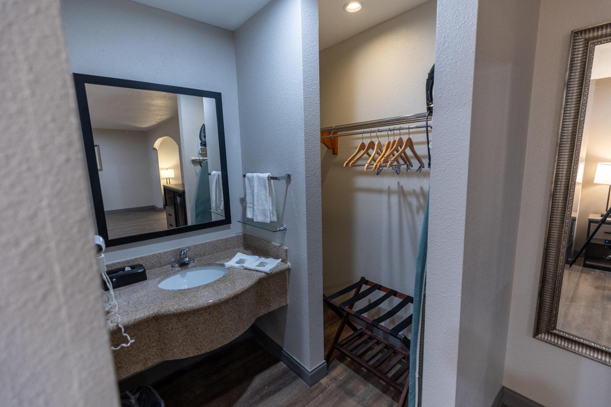 Irving Inn & Suites At Dfw Airport Luaran gambar