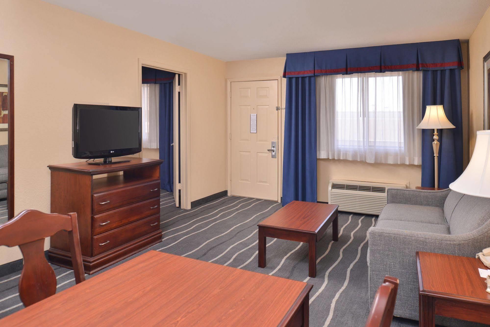 Irving Inn & Suites At Dfw Airport Luaran gambar